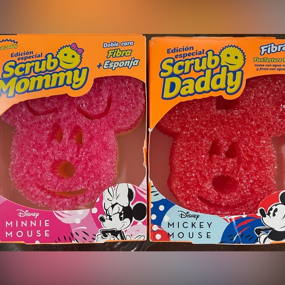 Limited Edition Mickey and Minnie Mouse Scrub Daddy/Mommy BNWT - Picture 1 of 3